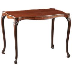 Serpentine Mahogany Hepplewhite Period Tea or Silver Table, circa 1770