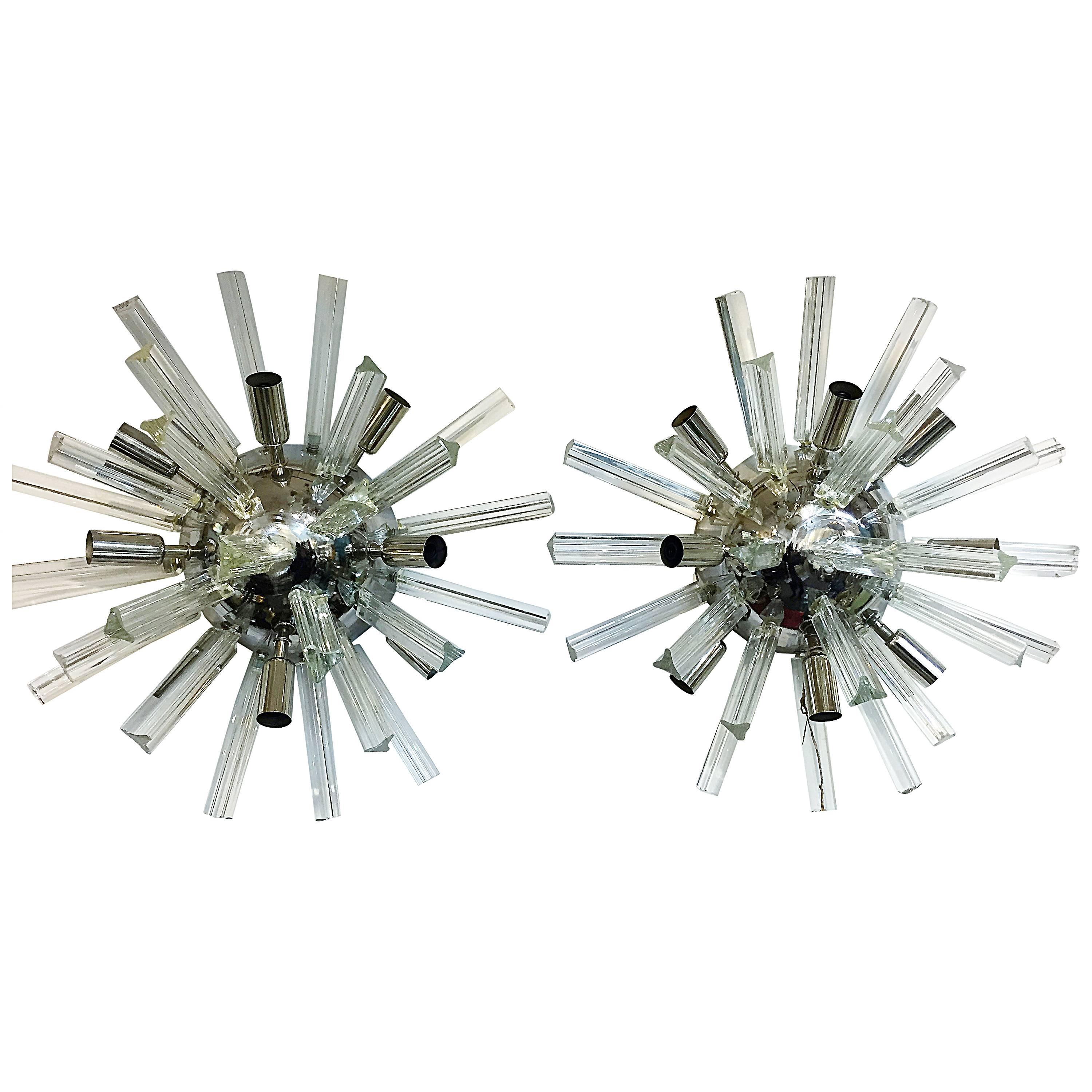 Fantastic Pair of Italian Glass Radiating Pendant Sputnk Sconces For Sale