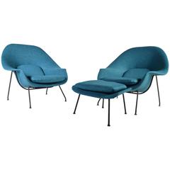Early 1950s Pair of Eero Saarinen Womb Chairs with Ottoman for Knoll