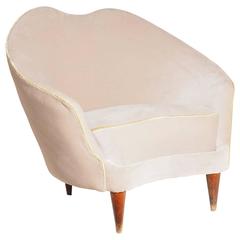 Italian Fine Armchair  designed by Federico Munari,  Milano 1950s