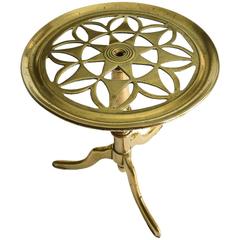 Antique English Brass Kettle Stand or Trivet on Three Legs with Hoofed Feet, circa 1875