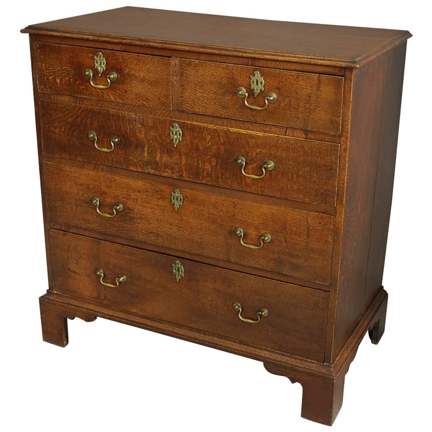 Late 18th Century Oak Chest of Drawers of Fine Patina