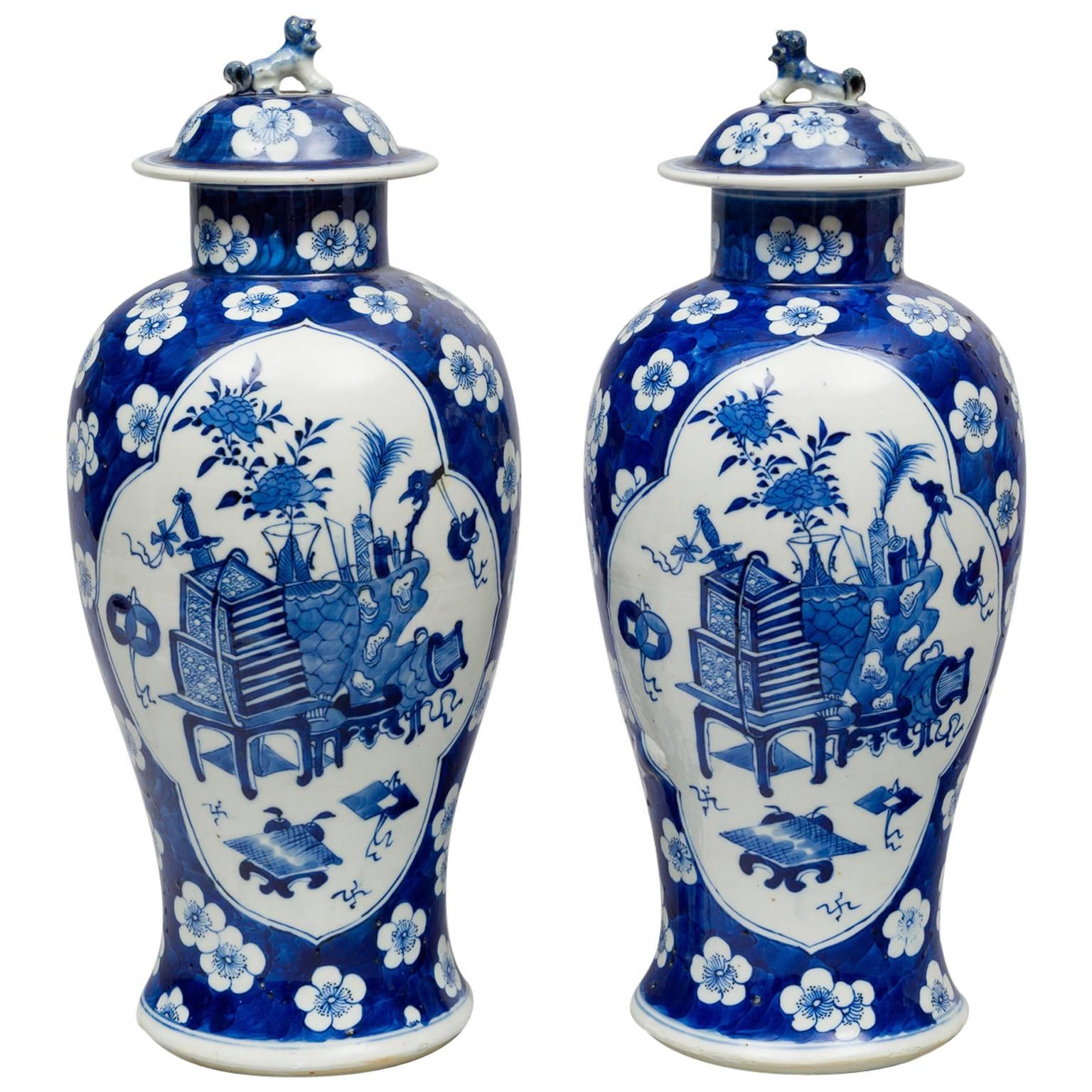 Pair of Chinese Vases with Lids For Sale