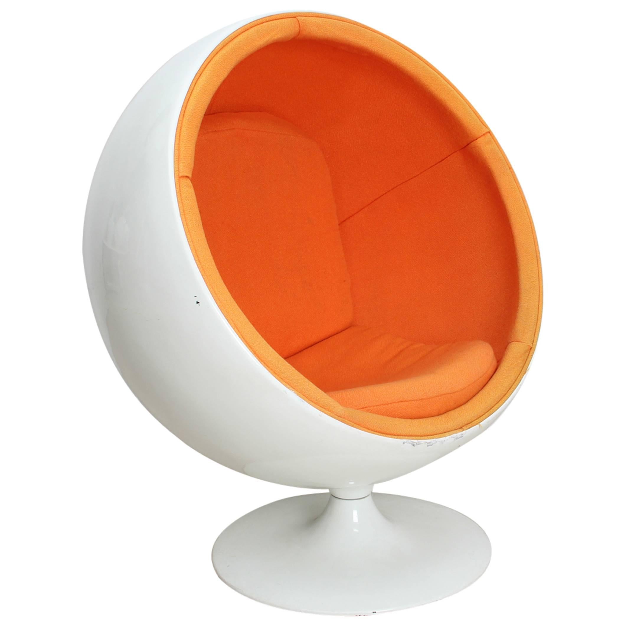 Ball Chair for Kids by Eero Aarnio Ed. Adelta, 1963