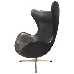 Vintage Egg Chair by Arne Jacobsen for Fritz Hansen, Custom Naugahyde