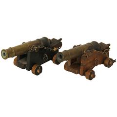 Paire de canons de signalisation miniatures en bronze