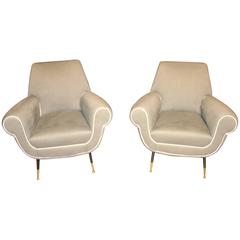 Italian Mid-Century Grey Pair of Chairs in the Style of Gigi Radice 2
