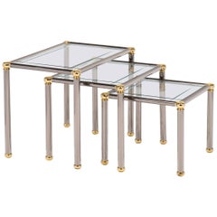 Vieille paire de tables gigognes en bronze et laiton