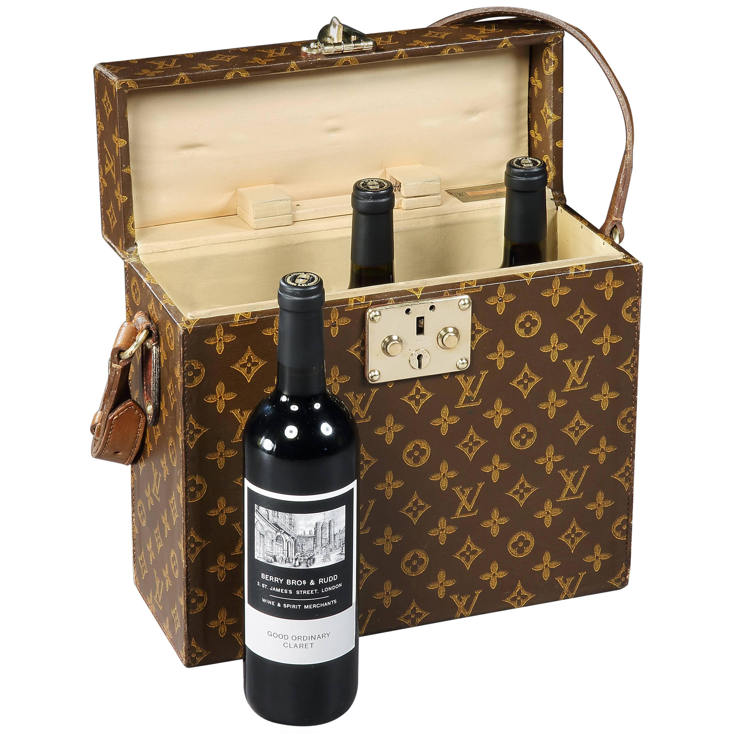 Celebrity efterskrift krystal Louis Vuitton Wine Bottle Carrier, 1930s at 1stDibs