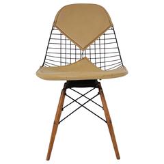 Eames PKW Dowel Leg Swivel Bikini Chair für Herman Miller