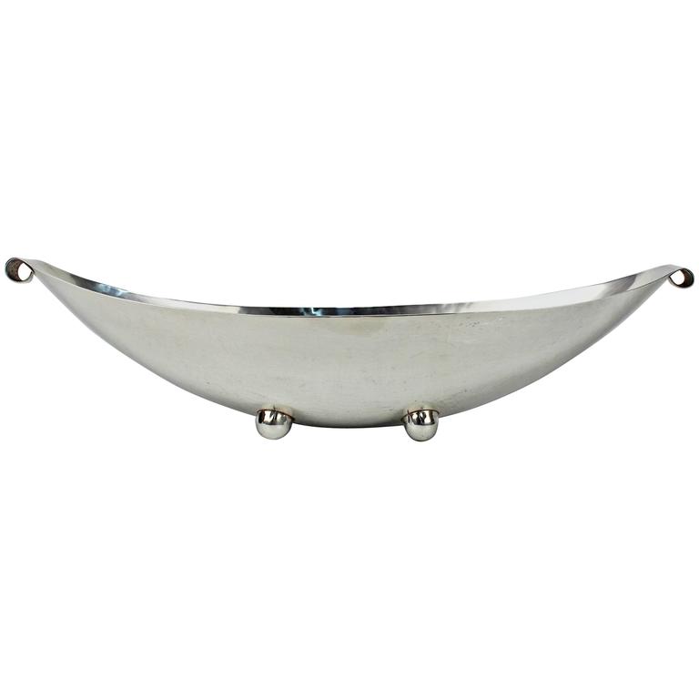 Handmade Modernist Sterling Silver Elongated Bowl by Alfredo Sciarrotta