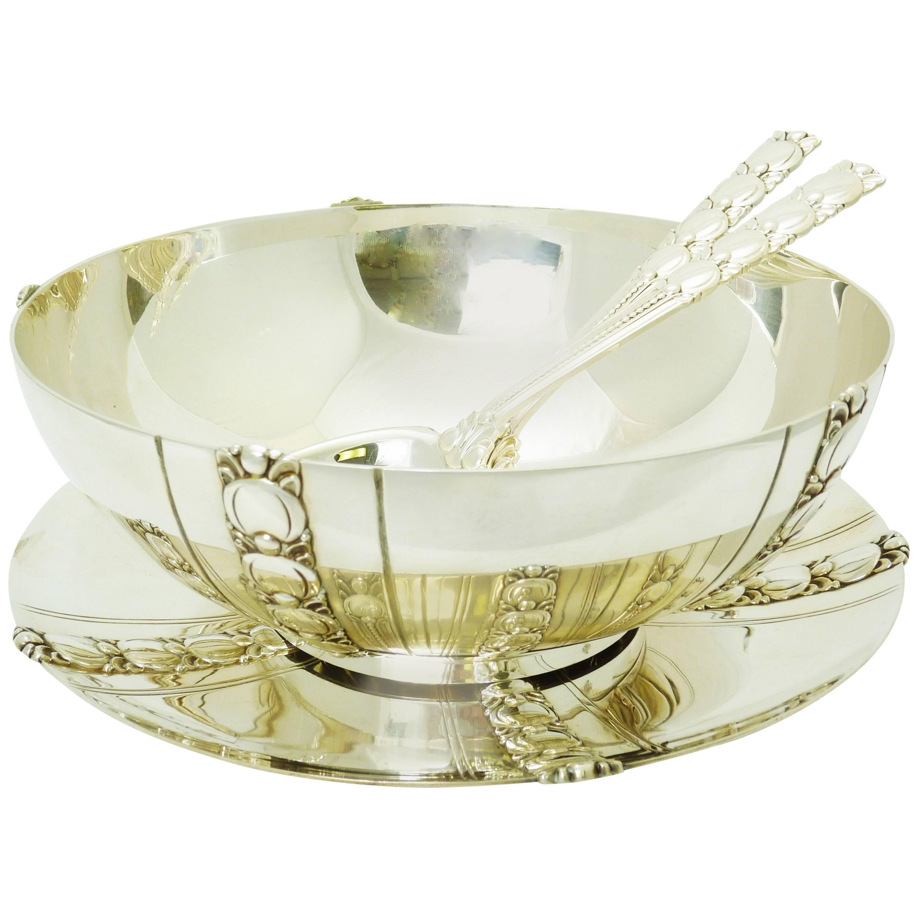 Tiffany & Co. Sterling Silver Bowl, Underplate and Salad Serving Set For Sale