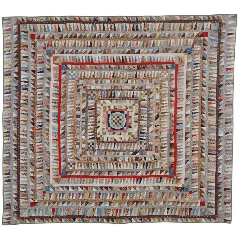 Highly Pieced Center Medallion Quilt For Sale at 1stdibs