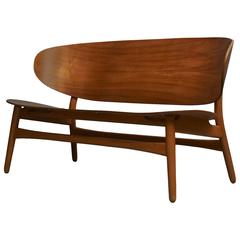 Hans Wegner Shell Settee 11