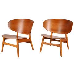 Pair of Hans J. Wegner Shell Chairs model FH 1936, circa 1950