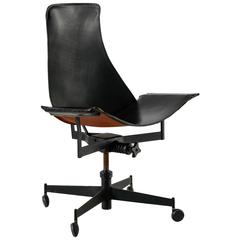 William Katavolos Swiveling Black Leather Sling Chair, USA, 1950s