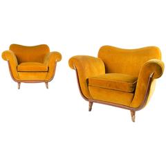 Pair of 1950s Italian Armchairs in the Style of Guglielmo Ulrich
