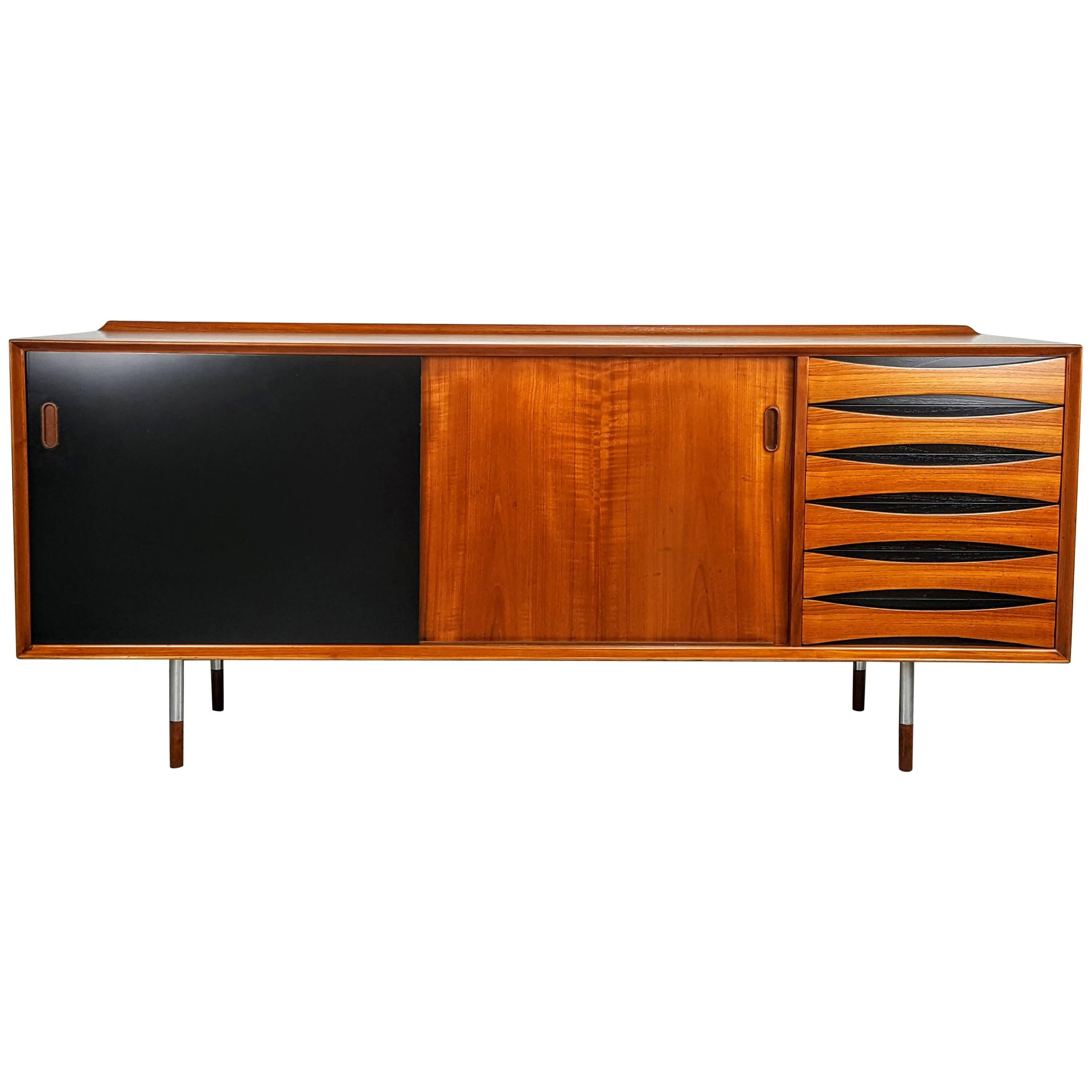 Stunning Buffet or Credenza "Model 29" by Arne Vodder for Sibast, Denmark, 1950s