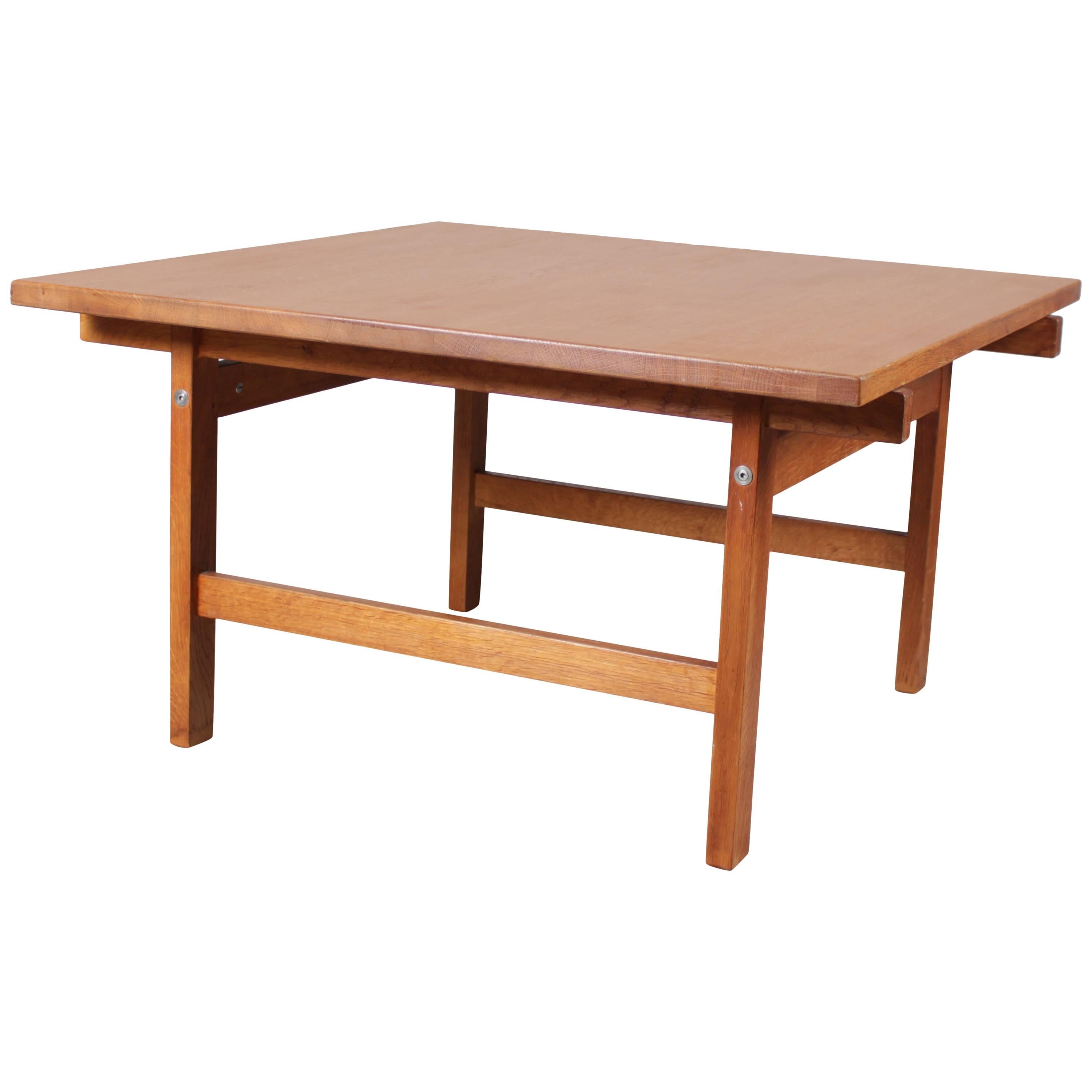 Square Oak Coffee Table by Hans Wegner for Andreas Tuck For Sale