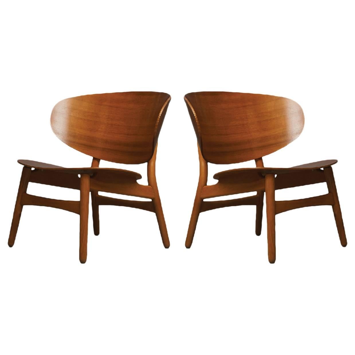 Hans Wegner, Pair of Shell Lounge Chairs