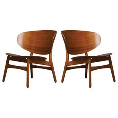 Hans Wegner, paire de chaises longues en coquillage