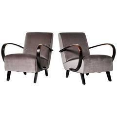 Paar Jindrich Halabala C-Shape Lounge Chairs