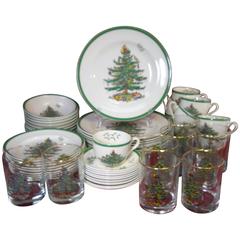 Retro Spode Made in England Christmas Tree Green Fifty-Four-Piece Service for Nine