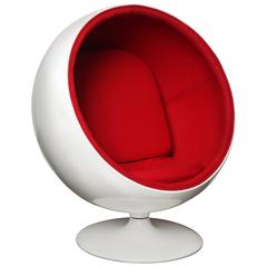 1960s Globe Chair by Eero Arnio in Fiber Glass, Aluminum and Upholstery