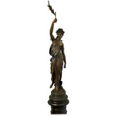 Monumental Spanish bronze lady sculpture by Barbediene Fundition 4