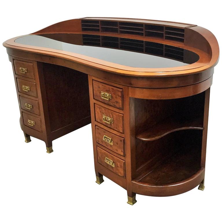 Elegance and Beautiful Desk Table, Art Deco at 1stDibs