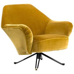 P32 Lounge Chair by Osvaldo Borsani for Tecno 