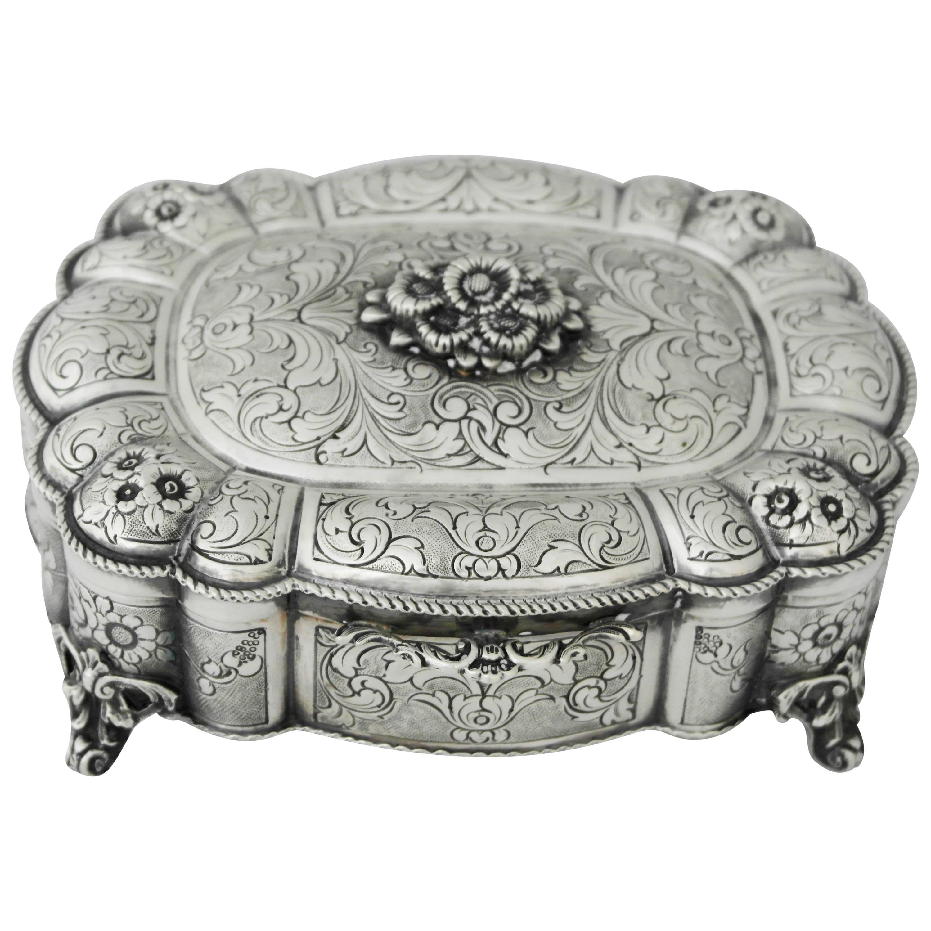 Incredible Large Silver Footed Box, Italy, circa 1935 SUPERBLY ETCHED For Sale