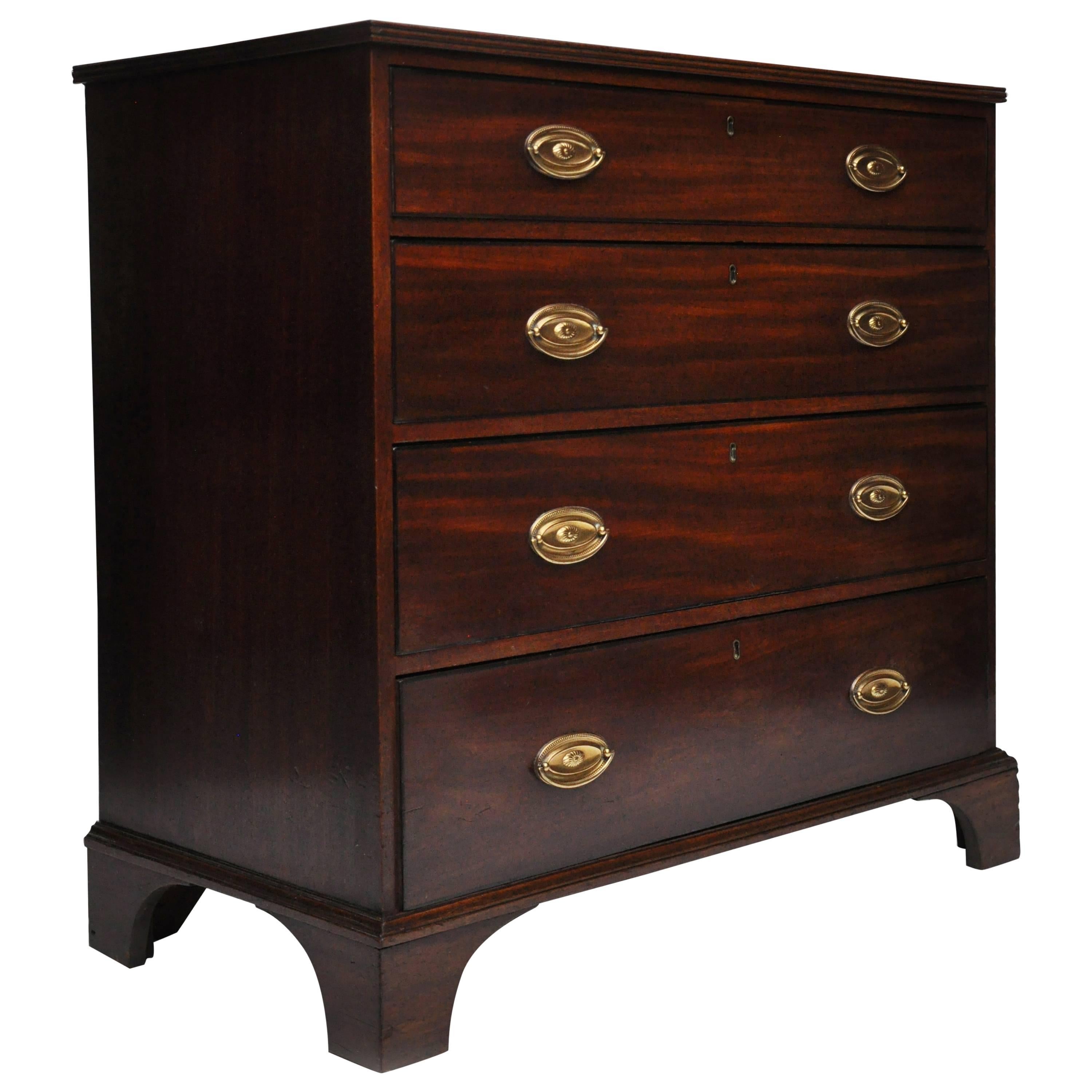 George III Mahogany Chest of Drawers, Early 19th Century For Sale