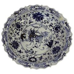 19th Century Chinese Export Large Bowl