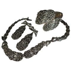 Vintage Margot de Taxco Three-Piece Corn Flower Set