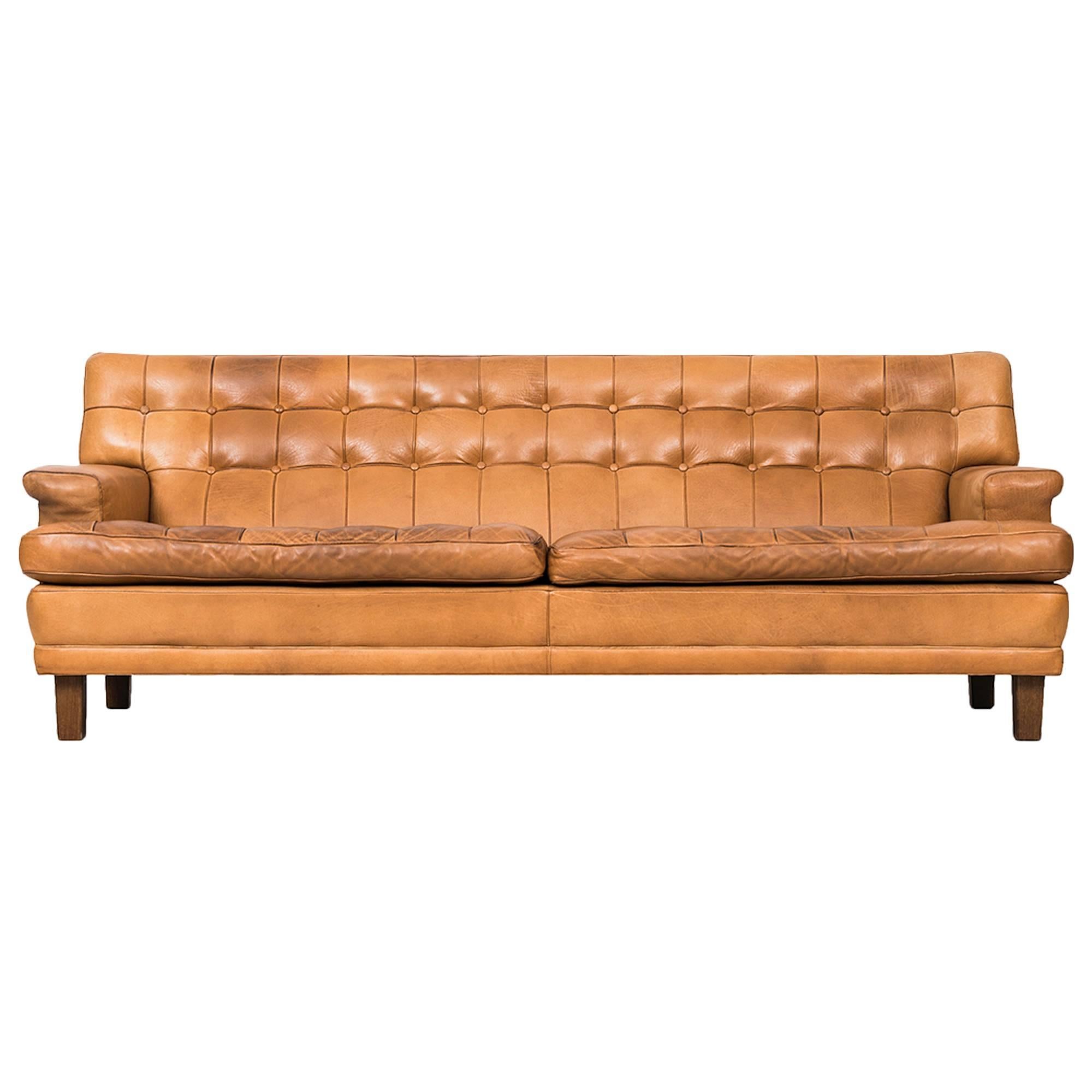Arne Norell Merkur sofa in cognac brown leather by Norell AB in Sweden