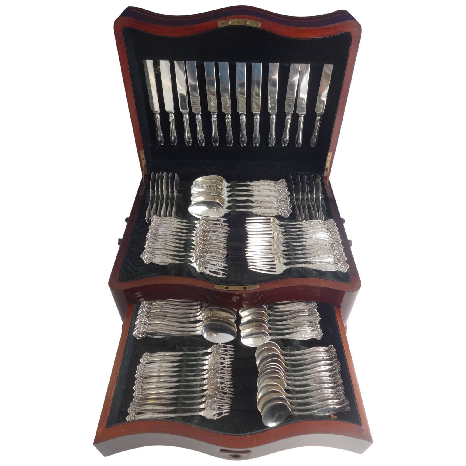 Fabulous Empire by Towle sterling silver flatware set, 102 pieces. This set includes:

12 knives, 8 3/4