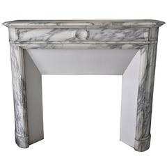 Antique Louis XVI style fireplace in Arabescato marble with round corners