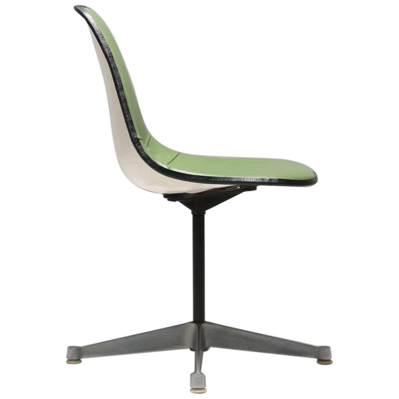Herman Miller PSC Swivel Office Chair at 1stdibs