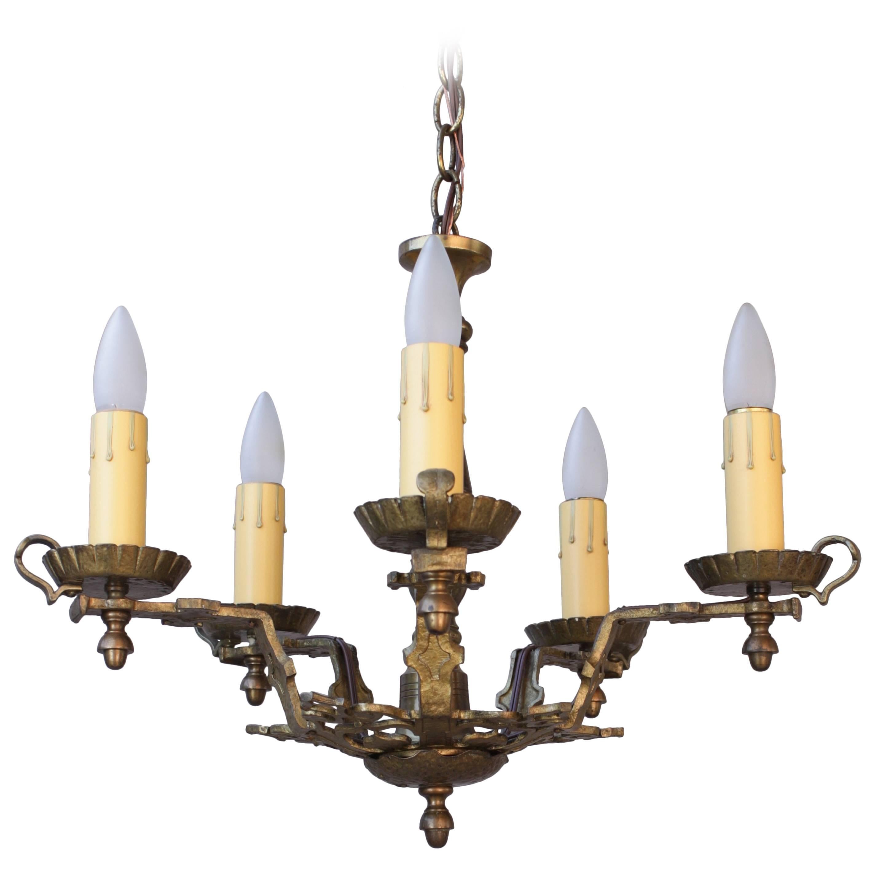 Antique English Tudor 1920s Brass Five-Light Chandelier For Sale