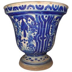 Uriarte Talavera Urn