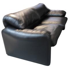 Maralunga Two-Seat Sofa by Vico Magistretti in Black Leather for Cassini
