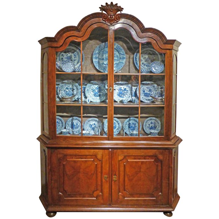 Dutch Display For Sale at 1stDibs