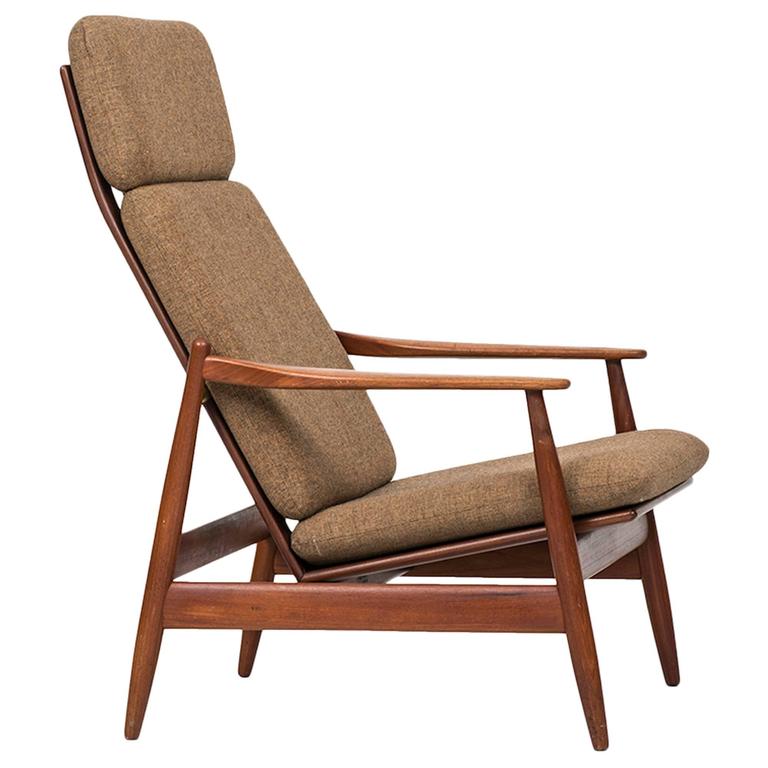 Poul Volther Easy Chair Model 340 by Frem Røjle in Denmark For Sale at 1stdibs