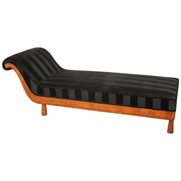 French Art Deco Period Recamier Chaise Longue, circa 1920 1930 at 1stDibs