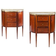 Antique Fine Pair of Mahogany Bedside Cabinets