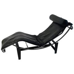 Le Corbusier:: Charlotte Perriand:: Cassina LC4 Chaise Longue