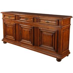 French Louis XIV Style Oak Enfilade Buffet, circa 1940s