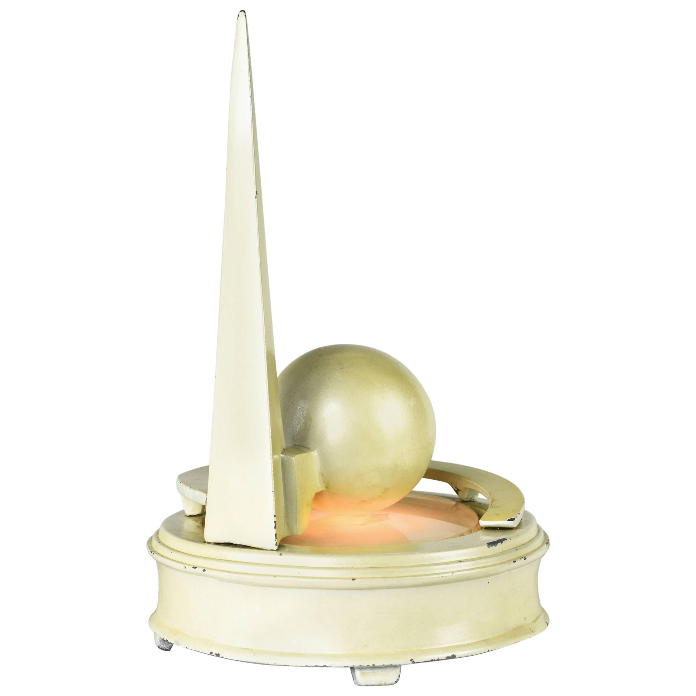 Unusual 1939 Table Lamp, Architectural Model of the Trylon & Perisphere, NYWF