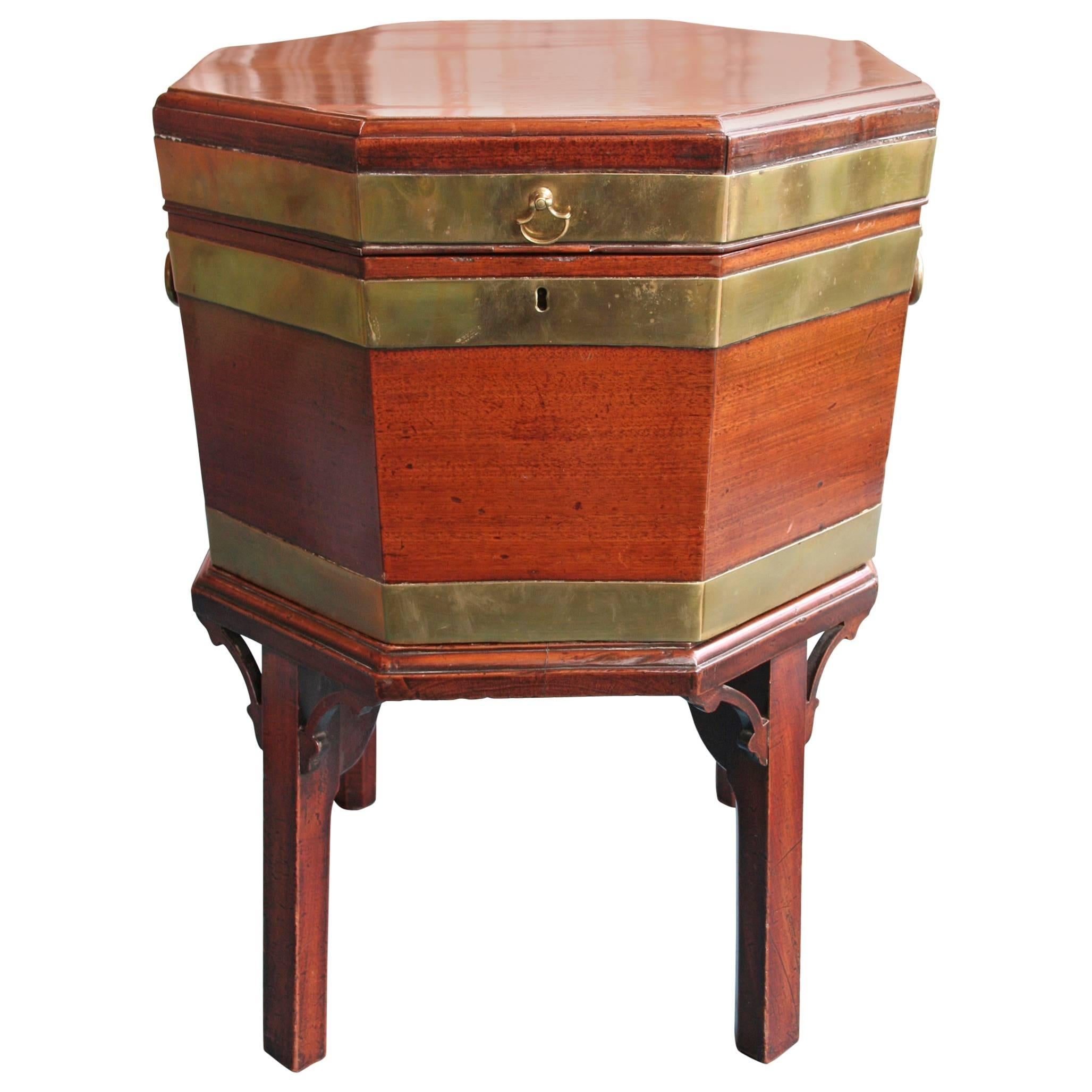 18th Century English Wine Cooler or Cellarette, Mahogany with Brass Banding For Sale